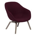 About A Lounge Chair AAL83, lacquered oak - Hallingdal 694 About A Lounge Chair AAL83, lacquered oak - Hallingdal 694