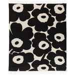 Unikko throw, white-black Unikko throw, white-black