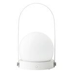 Audo Copenhagen Lampe de table portable Carrie pour l’extérieur, blanc