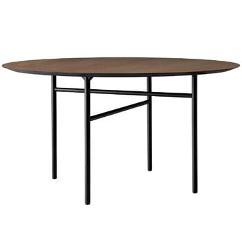 Audo Copenhagen Snaregade pöytä, pyöreä, 138 cm, tummaksi petsattu tammi