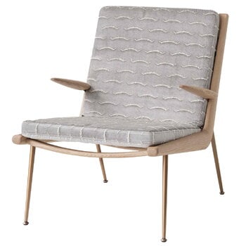 &Tradition Boomerang HM2 lounge chair, Nouvelles Vagues - white oiled oak