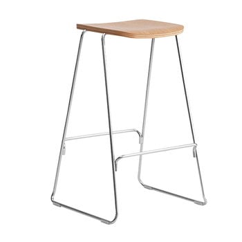 Barpallar och barstolar, Just Barstool 65 cm, utan ryggstöd, ek - krom, Naturfärgad