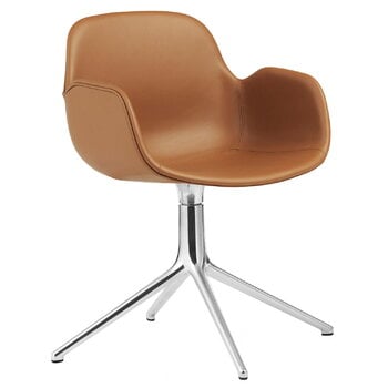 Normann Copenhagen Form Swivel 4L käsinojallinen tuoli, alumiini-brandy nahka Ultra