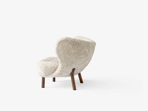 &Tradition Little Petra lounge chair and pouf, Moonlight sheepskin ...