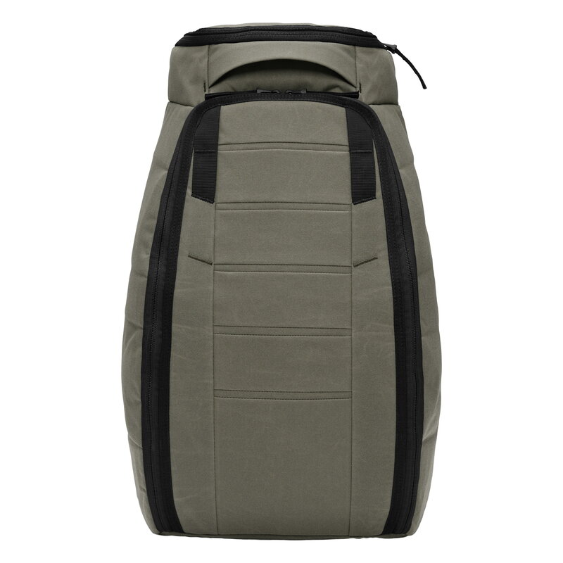 Db Journey Hugger backpack, 30 L, forest green | Finnish Design Shop Db Journey Hugger backpack, 30 L, forest green | Finnish Design Shop