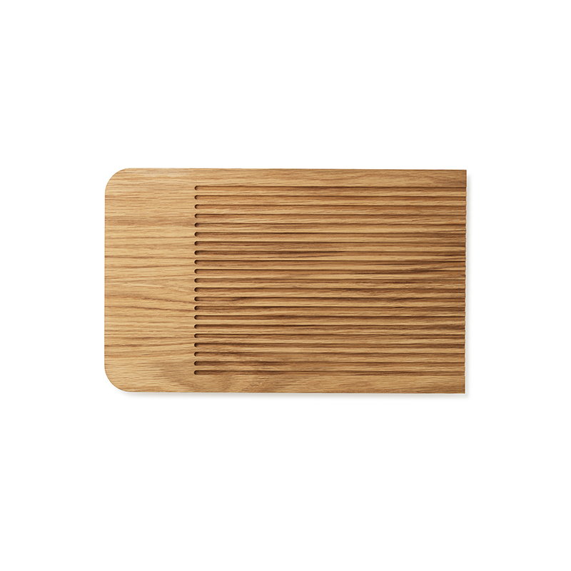 Normann Copenhagen Part Bread cutting board Finnish Design Shop