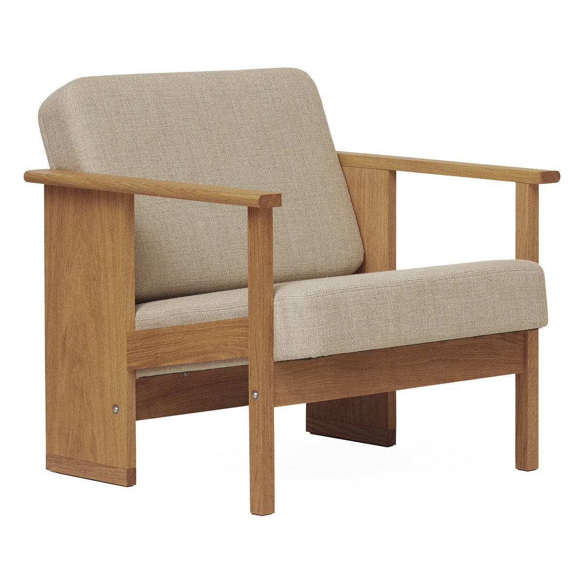 Form & Refine Block lounge chair, oiled oak Preused design Franckly